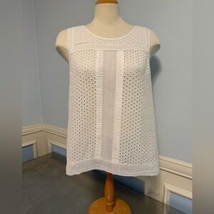 Lucy & Laurel - sleeveless eyelet lace cotton blouse